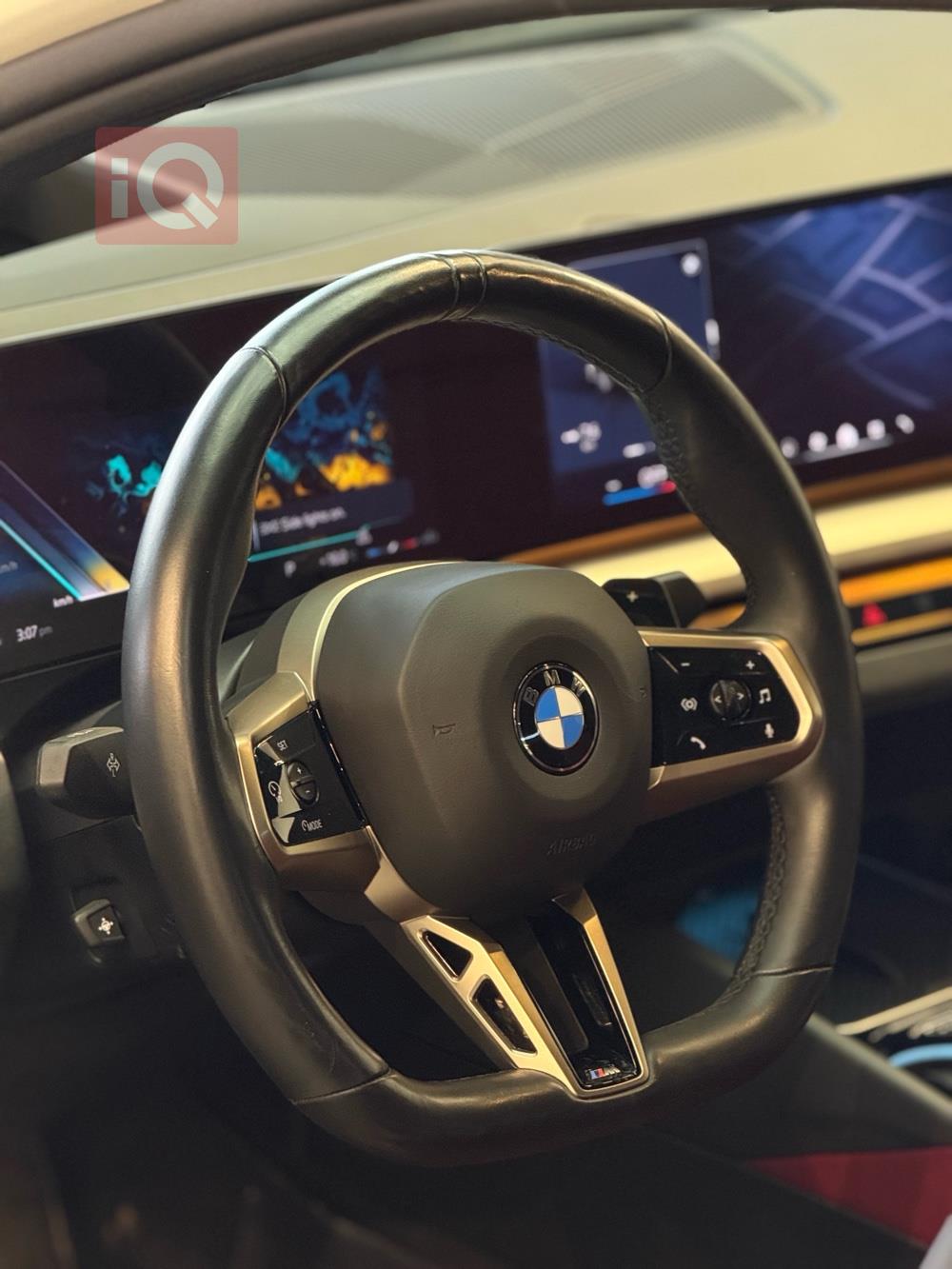 بی ئێم دەبڵیو سیریەس 5